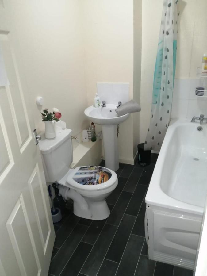 Westcott Road Homeリヴァプール エクステリア 写真